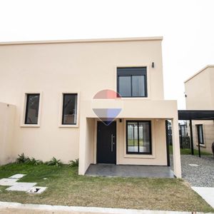 Venta Casa 3 Dormitorios En Solymar