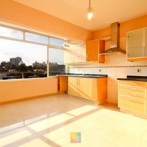 Venta Apto 3 Dorm + Cochera En Malvín Sur