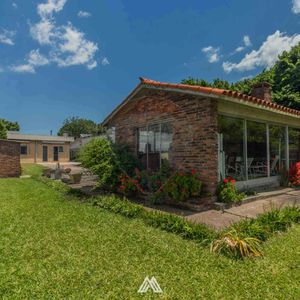 Venta Casa 3 Dorm Sayago Con Barbacoa Y Gran Fondo