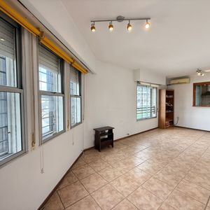 Se Vende Apartamento 4 Dormitorios La Blanqueada
