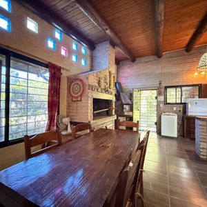 Se Vende Casa 2 Dormitorios, Barbacoa Guazuvira