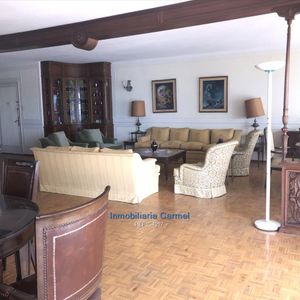 Apartamento En Pocitos, 4 Dormitorios, Servicio, Gge.