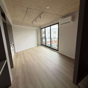 Venta Amplio Monoambiente A Estrenar