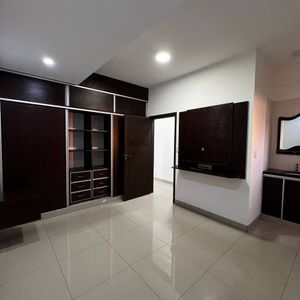 Departamento De 3 Dormitorios - Zona Sur 3er Anillo