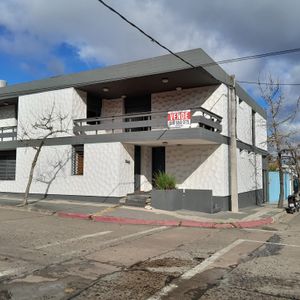 Excelente Casa En Pleno Centro En 2 Niveles Reformada A Nuevo El Año 2021