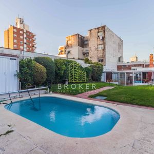 Venta Casa 3 Dormitorios Malvin Piscina Barbacoa 2 Cocheras Broker Bienes Raices En Exclusiva