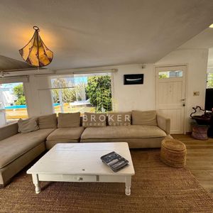 Alquiler Anual Y De Temporada De Increible Casa A Pasos Del Mar