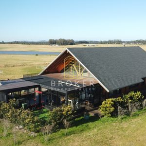 Alquiler Anual Casa Barrio Privado 2 Dormitorios Laguna De Los Cisnes Punta Del Este