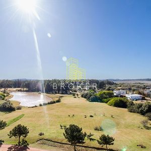 Venta Apartamento Penthouse Punta Del Este Playa Mansa, 4 Dormitorios