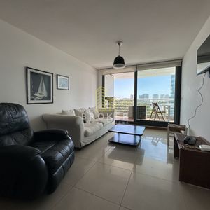 Venta De Departamento De Dos Dormitorios En 360, Zona Shopping, Punta Del Este, Uruguay.