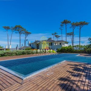 Venta Casa En Playa Mansa Punta Del Este, Mansión Frente Al Mar