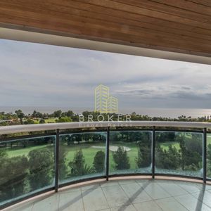 Penthouse De 4 Dormitorios En Golf Punta Carretas Barbacoa Propia! Garage Doble