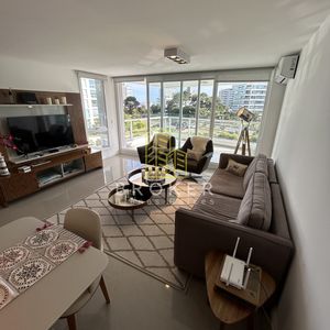 Alquiler De Lujoso Apartamento En La Mejor Zona De Punta Del Este. Uruguay