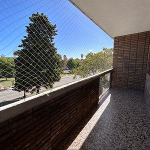 Alquiler Apto Al Frente 2 Dormitorios Y Terraza