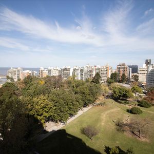 Exclusivo Pent-house Frente Al Parque Villa Biarritz Con Parrillero