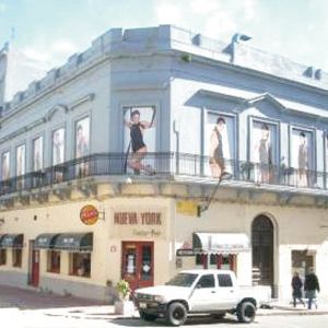 Piedras Esq. Colón - Gastronomico O Local Comercial Casi Mercado Y Buquebus