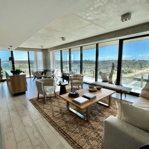 Alquiler En Surf Side, 135 M2 Premium Con 1 Suite