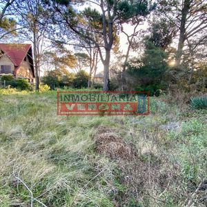 Terreno En Venta - Pinares