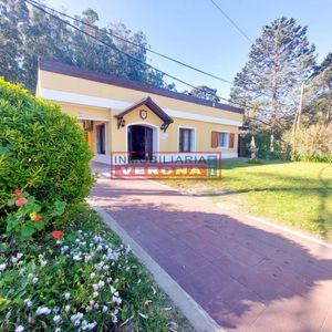Casa 3 Dormitorios Barbacoa Pinares - Punta Del Este