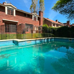Jardines De Carrasco Padrón único Piscina Amplia Buena Construcción A Reciclar