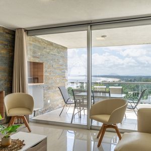 Venta De Apartamento En Punta Ballena - Balena Bianca - Ref : Pbi14235