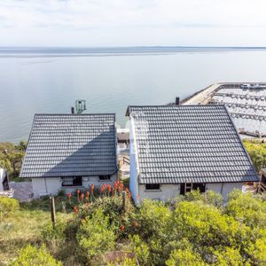 2 Casas De 2 Dormitorios Con Vista En Cerro San Antonio - Ref : Pbi15049