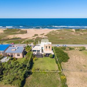 Casa En Venta En Ocean Park, Punta Ballena  - Ref : Pbi15791
