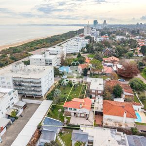 Venta Casa 3 Dormitorios  Playa Mansa, Punta Del Este - Ref : Pbi15901