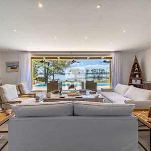 Casa De 3 Dormitorios En Barrio Privado - Ref : Pbi3239