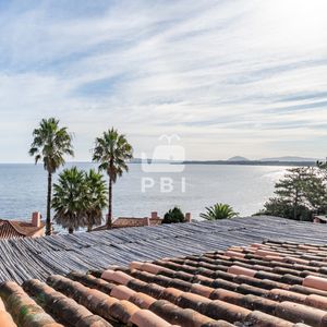 Apartamento En Lomo De La Ballena 4 Dormitorios -  Marina Del Este - Ref : Pbi331