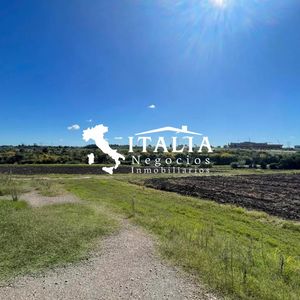 Ruta 102 Y Ruta 8 Terreno 5.5 Hectareas