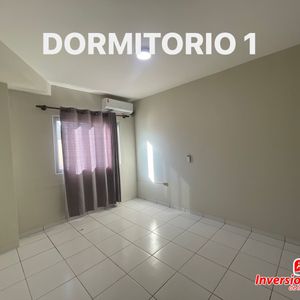Departamento De 3 Dormitorios Y Parqueo En Venta Zona Norte 