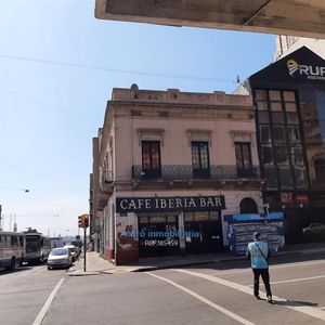 Inversores - Desarrolladores Inmobiliarios 468m2 -  U$s398.000