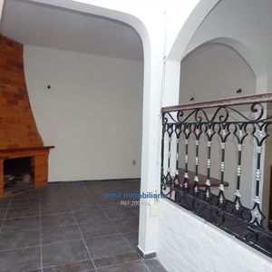 Apartamento De 1 Dormitorio, A Pasos De  Montevideo Shopping  Y A 2 De Rambla. Living Comedor Con Hogar. Sin Gastos Comunes U$s 84.000