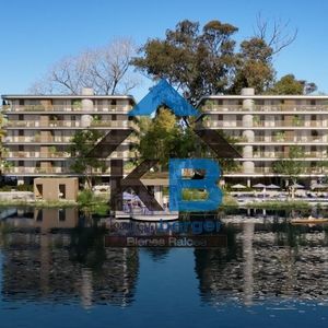Apartamento En Montevideo, Carrasco Este