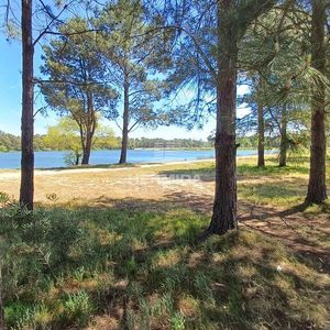 Grou Lagun. Frente Al Lago Con Parrillero Y Terraza 10 M2