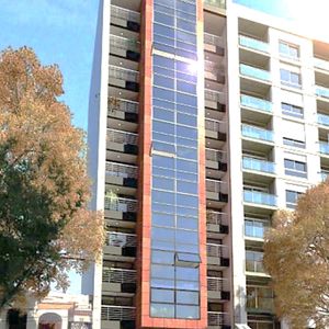 Penthouse De 1 Dormitorio Con Garaje -  Vivienda U Oficina.