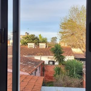 Venta Apartamento Malvin 1 Dormitorio 1 Baño Estufa A Leña Cochera