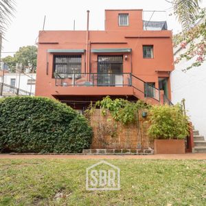 Venta Casa 8 Dormitorios En Pocitos