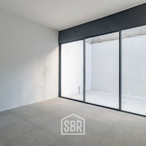 Venta Monoambiente Con Patio A Estrenar En Palermo
