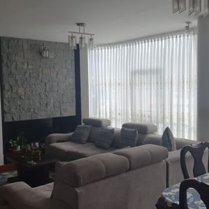 Departamento En Venta De 2 Dormitorios En Calacoto