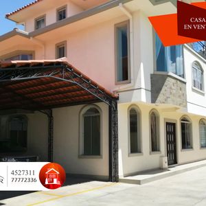 En Urbanización De Tan Solo 4 Casas