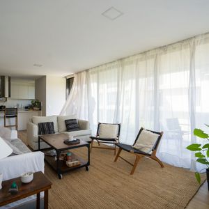 Alquiler Apartamento En Barrio Parques De 2 Dormitorios