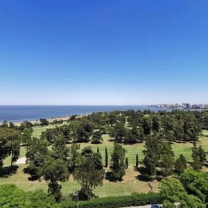 Venta Apartamento Frente Al Golf Con Renta