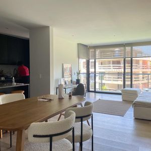 Divino Apartamento En Venta En Barrio Parques. 3 Dormitorios. Con Renta