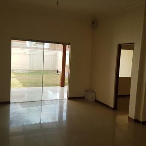 Hermosa Casa En Anticretico Zona Sur