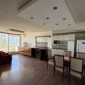 Se Vende Apartamento De Dos Dormitorios, Dos Baños Y Garage En Malvín