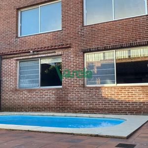 Venta Casa Con Galpon Ideal Negocio Y Vivienda Colon