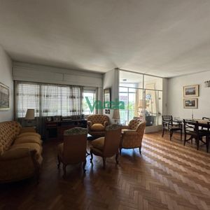 Venta Apartamento Punta Carretas 3 Dormitorios, Servicio, Terraza, Garage