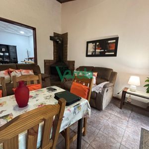Casa En Venta De Dos Dormitorios En Barrio Paso Molino